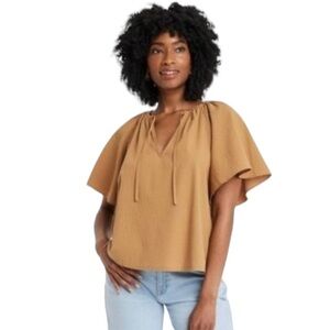 Women's Flounce Short Sleeve V-Neck Popover Top - A New Day Size XS